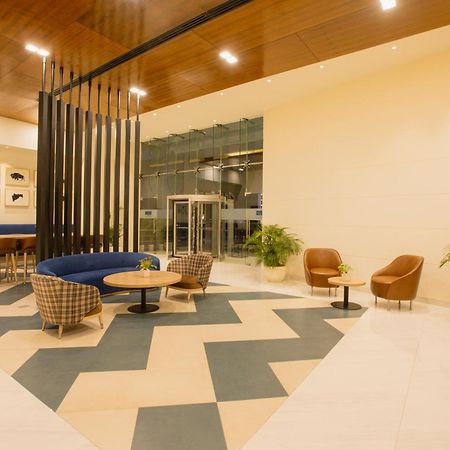 Keys Prima By Lemon Tree Hotels, Pimpri, Pune Buitenkant foto