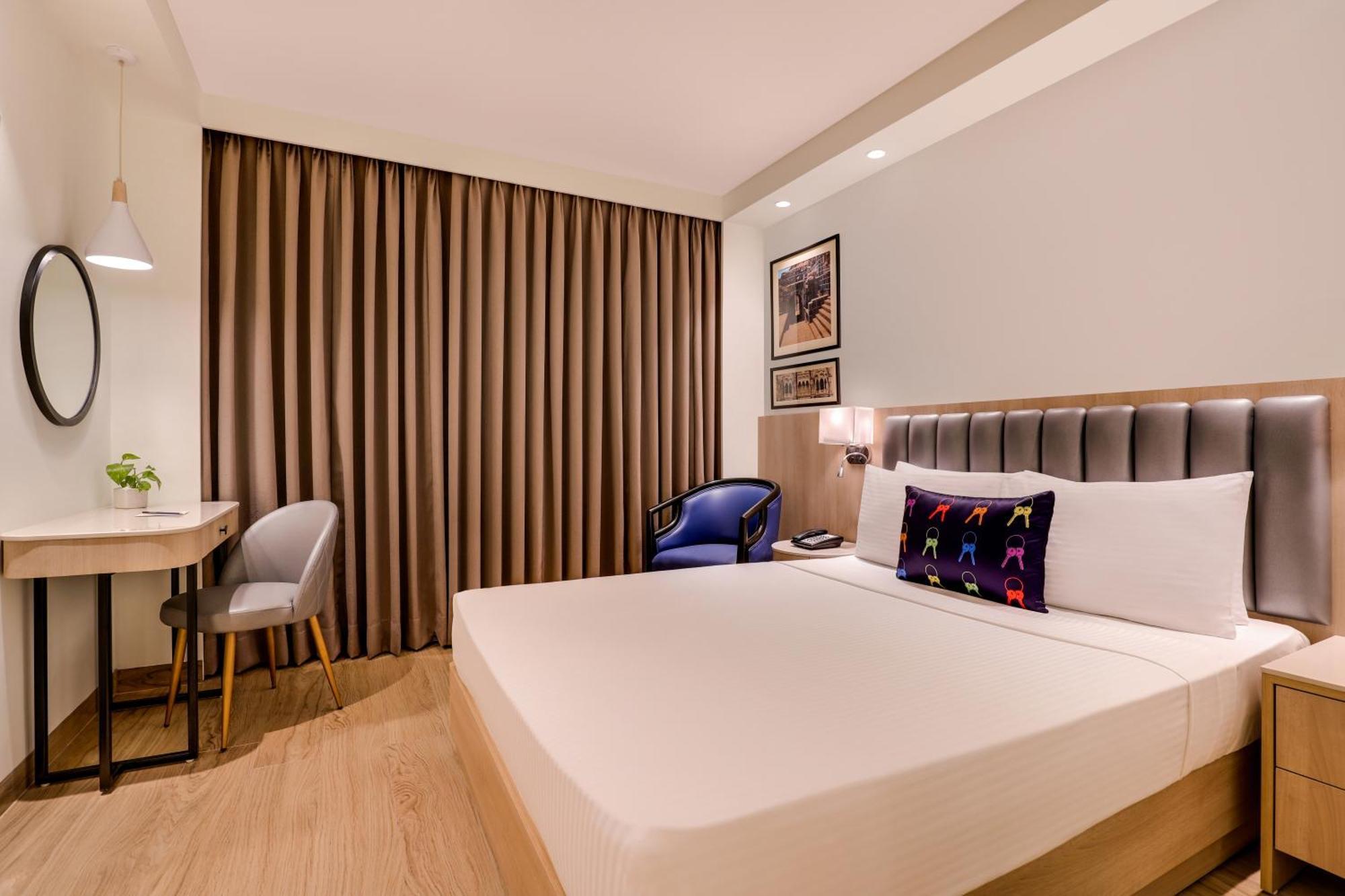 Keys Prima By Lemon Tree Hotels, Pimpri, Pune Buitenkant foto
