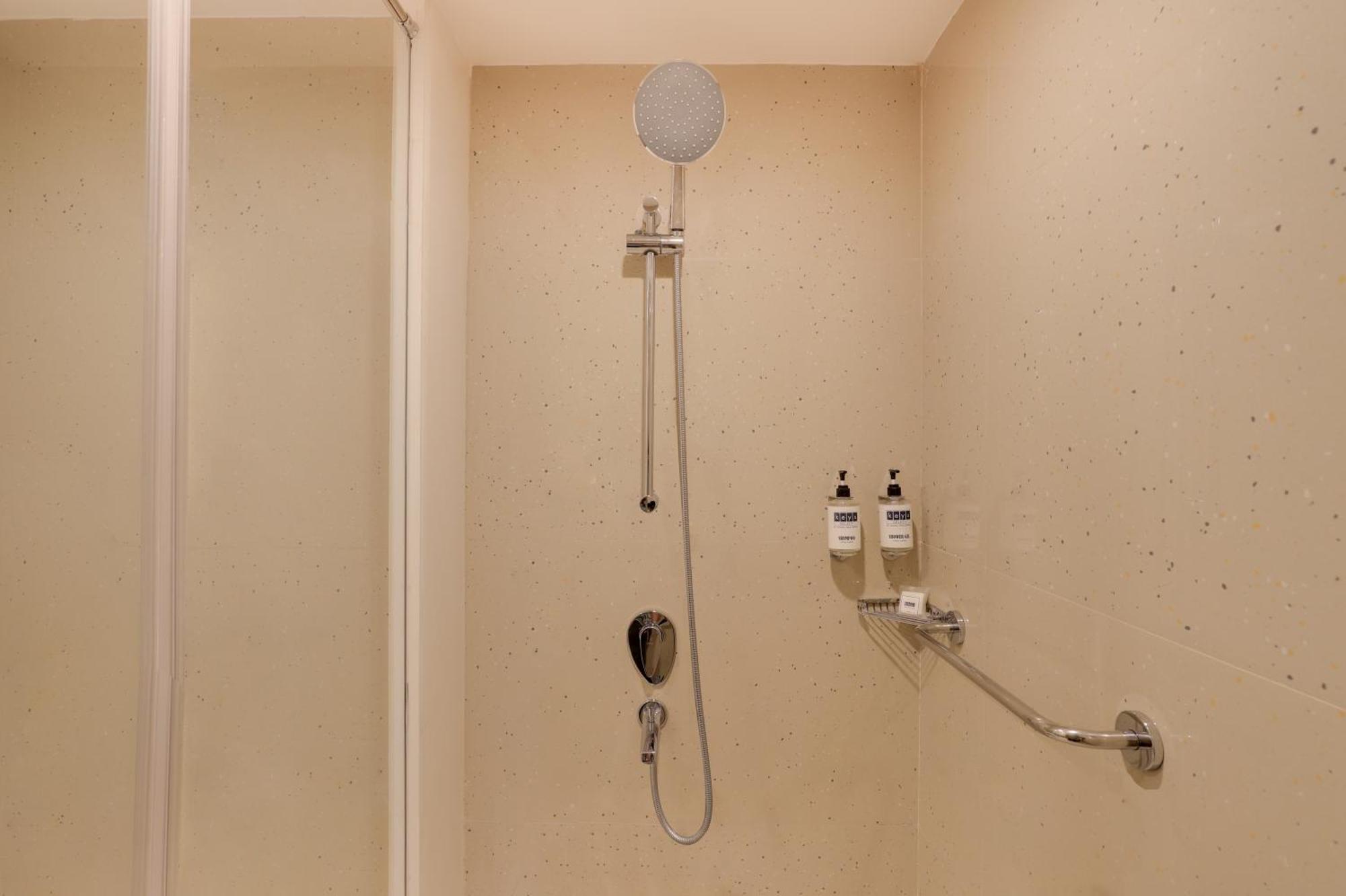 Keys Prima By Lemon Tree Hotels, Pimpri, Pune Buitenkant foto