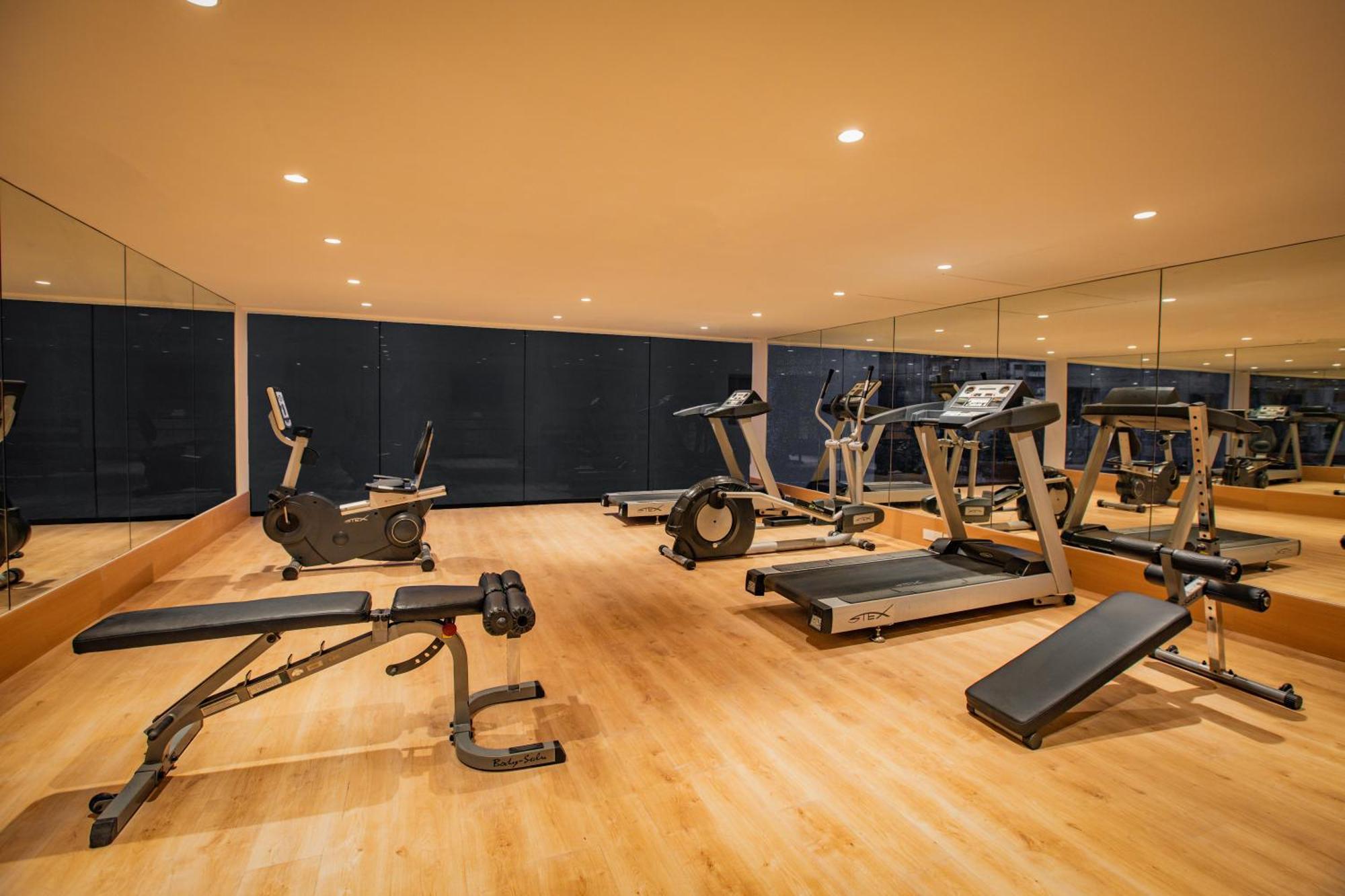 Keys Prima By Lemon Tree Hotels, Pimpri, Pune Buitenkant foto