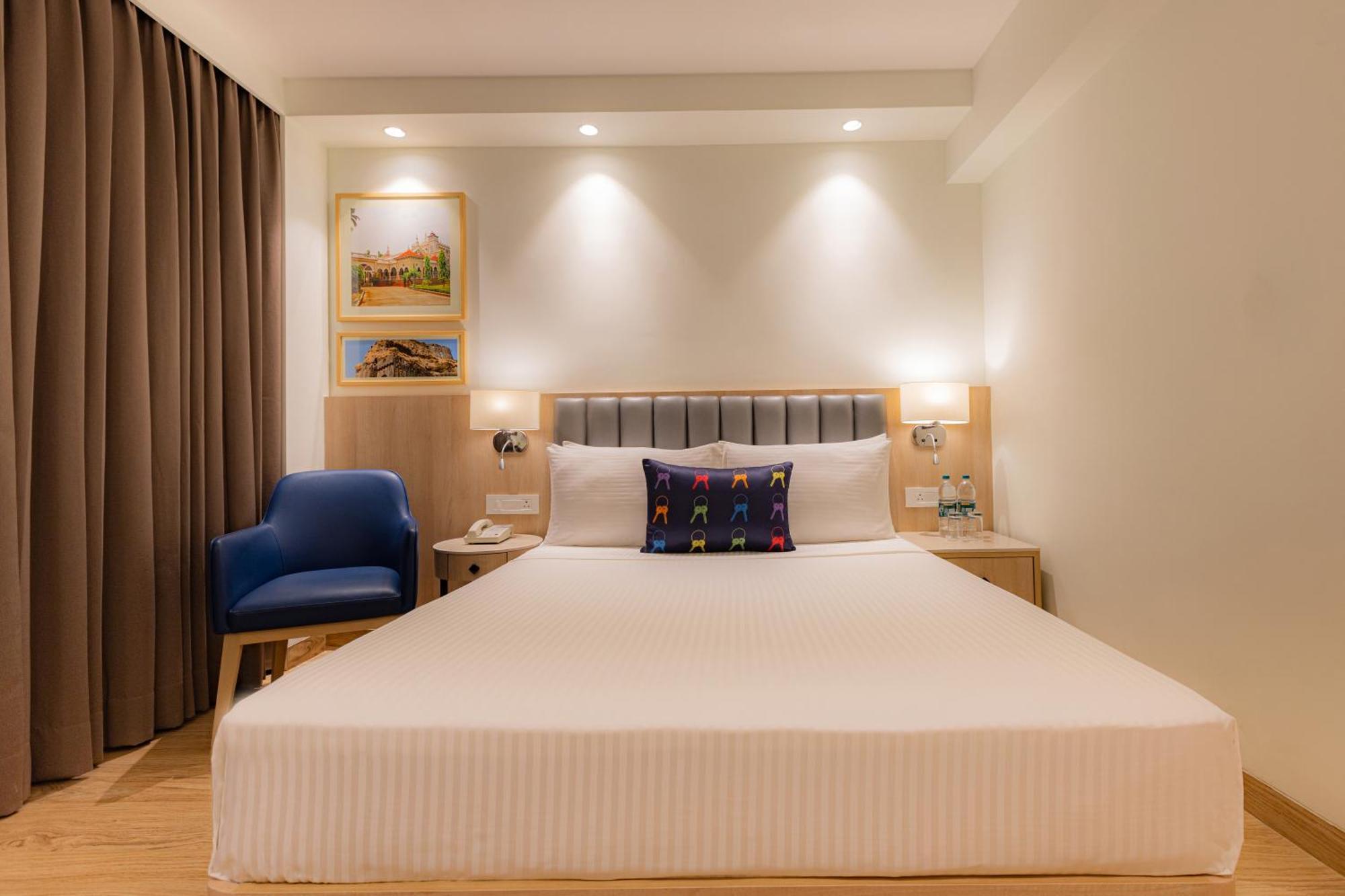 Keys Prima By Lemon Tree Hotels, Pimpri, Pune Buitenkant foto