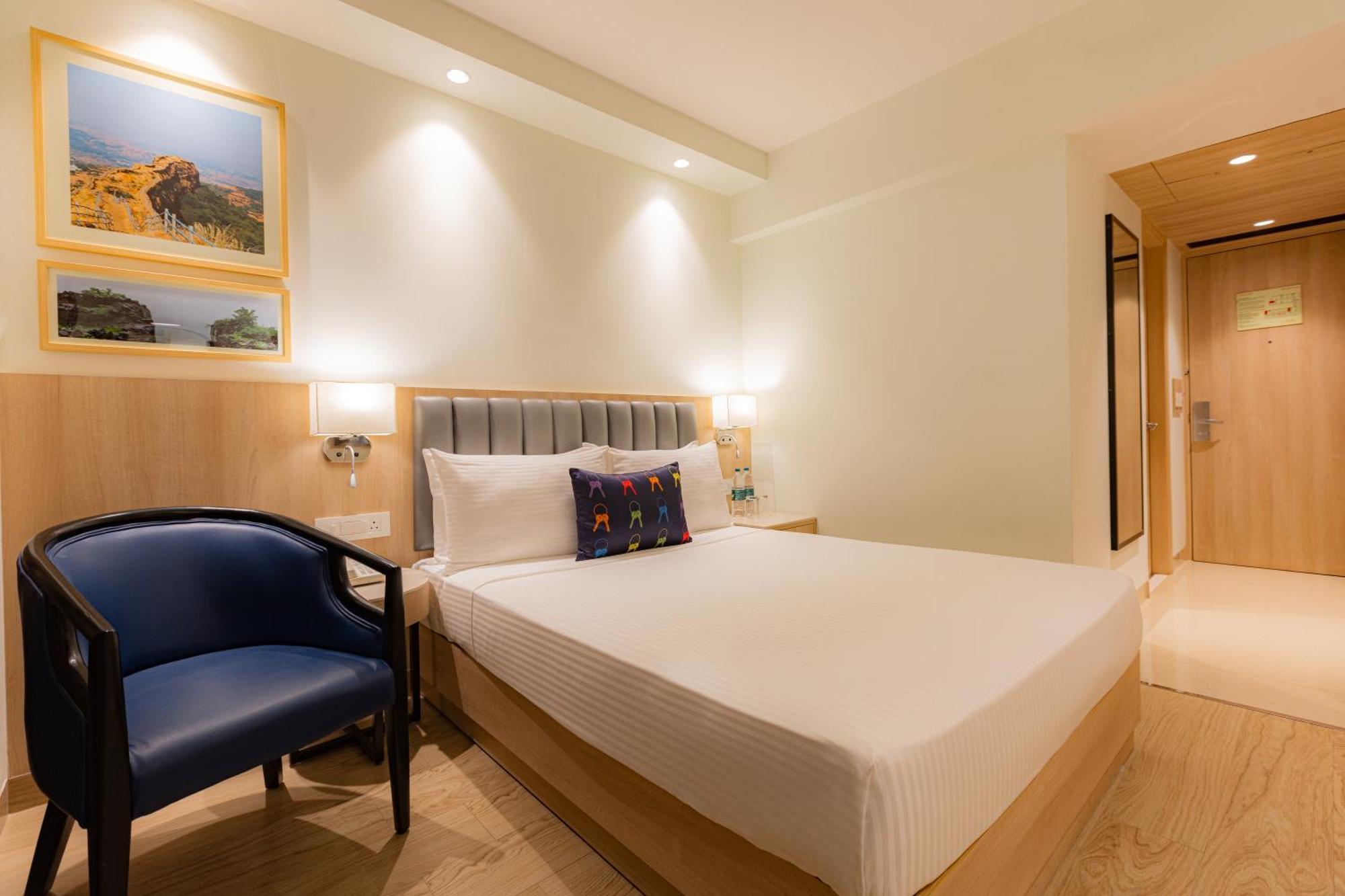 Keys Prima By Lemon Tree Hotels, Pimpri, Pune Buitenkant foto