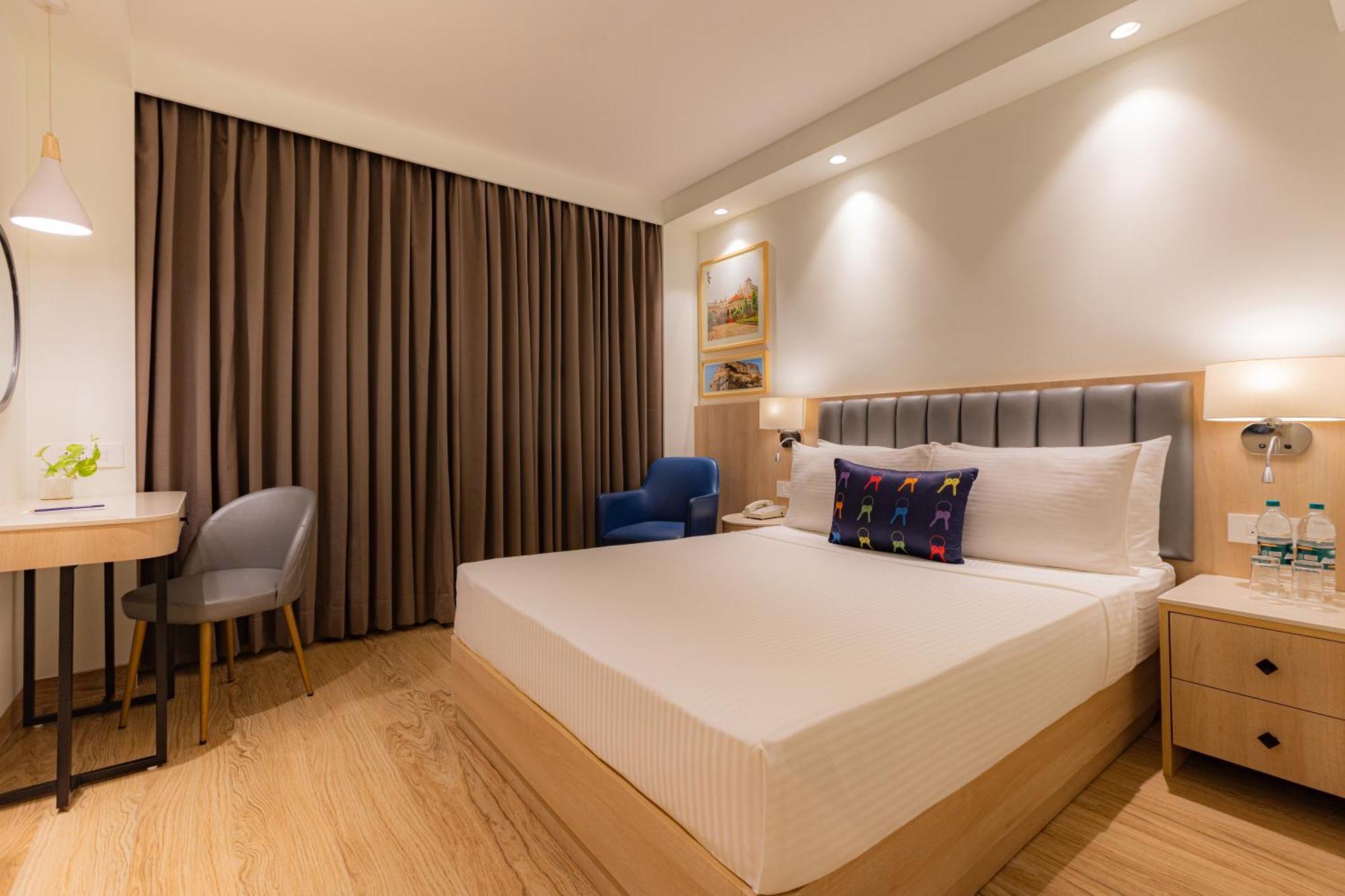 Keys Prima By Lemon Tree Hotels, Pimpri, Pune Buitenkant foto